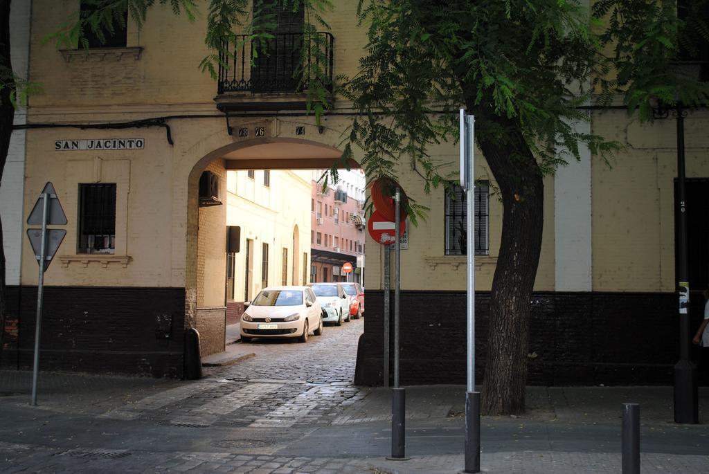 Triana Home & Free Parking Sevilla Exterior foto